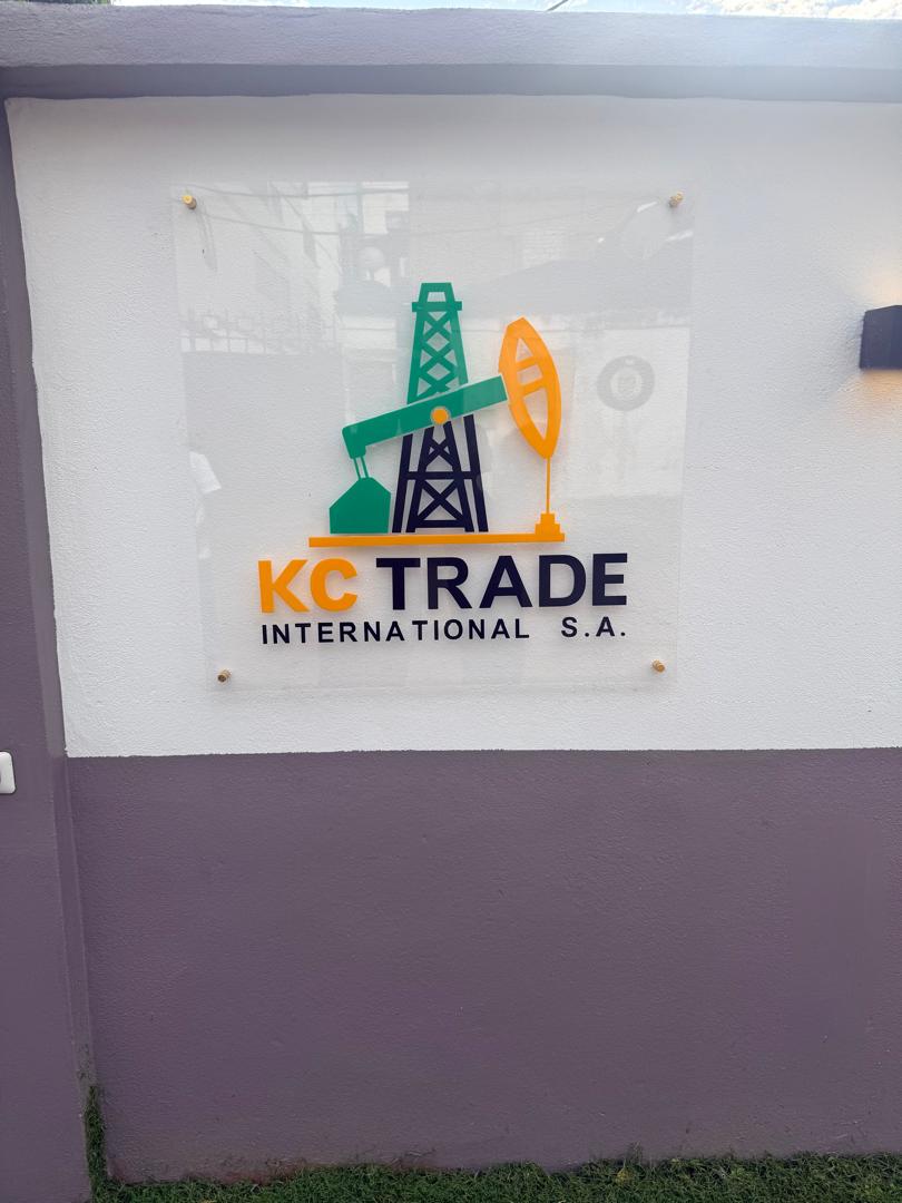 Plaque officielle KC Trade International S.A.